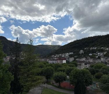 Saint-Claude Apartamento | Spacieux et Lumineux