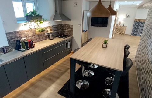 Epinal Apartamento | Spacieux Loft de 105 m² en Hyper Centre D'epinal