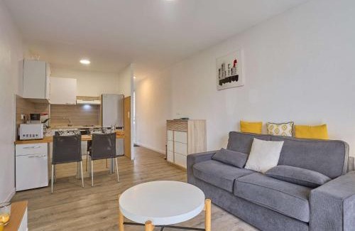Barbotan-les-Thermes Apartamento | Spacieux T2 rénové, vue nature, balcon sud, Wifi, parking à Barbotan - FR-1-841-54