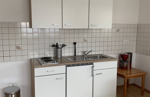 Ichenhausen Apartamento | Amplio apartamento con un soleado jardín y sauna cerca de Legoland