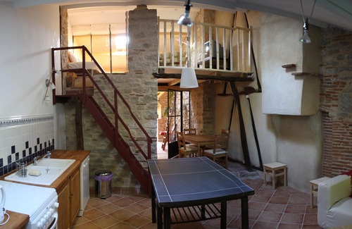 Saint-Antonin Noble Val Casa | Amplia casa de personaje