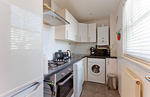 Canonbury Casa | Spacious 1 bed & sofa bed BOOK for Summer