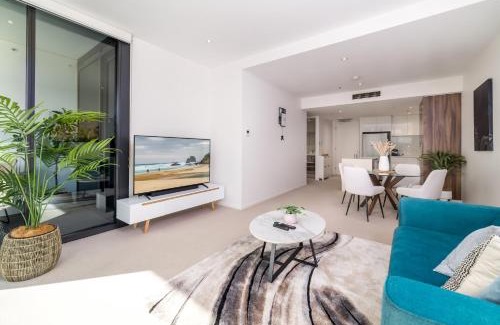 City East Apartamento | Spacious 1-Bed with View in Central Location