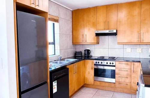 Three Anchor Bay Apartamento | Spacious 1 Bedroom Apartment Atlantica Seapoint