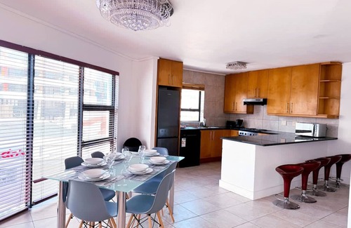 Three Anchor Bay Apartamento | Spacious 1 Bedroom Apartment Atlantica Seapoint