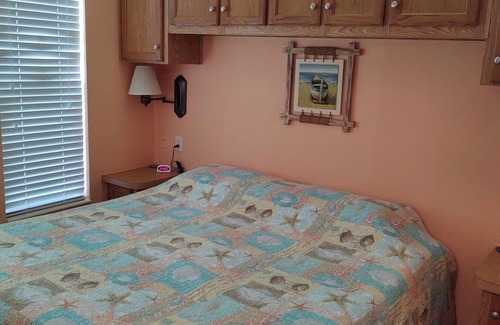 Kissimmee Complejo | SPACIOUS 1 BEDROOM HOUSE GOLF CART IN DISNEY AREA 5 STAR RATED MILL CREEK RESORT