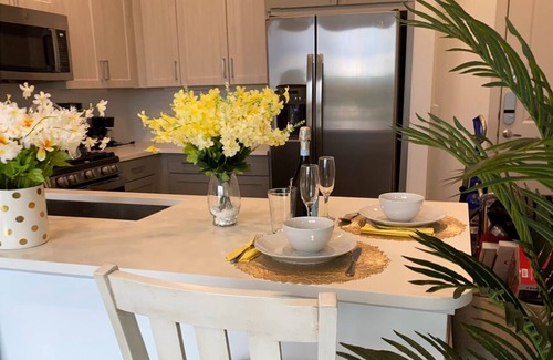 Humble Apartamento | Spacious 1 bedroom in Humble Tx Pool/Gym/Parking/King bedn IAH, Downtown