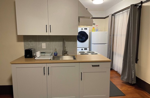 Grand Lake Casa | Spacious 1-bedroom in Oakland with AC