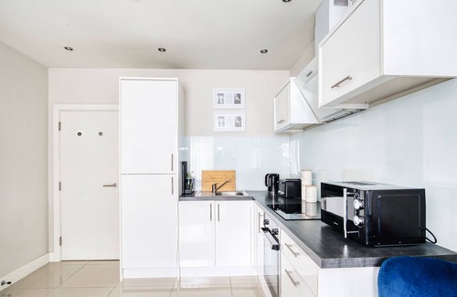 Gabalfa Apartamento | Spacious 1 Bedroom Near Hospital