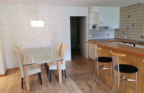 Horw Condominio | amplio apartamento de 1 habitación (65 m²) con cocina, cuarto de baño con ducha