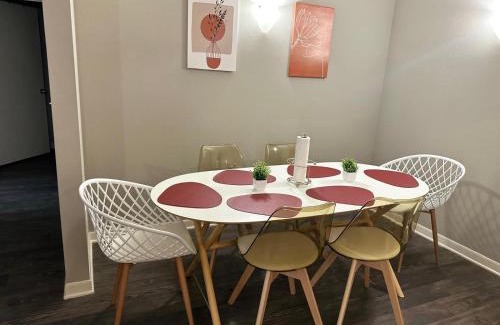 Legacy Park Apartamento | Spacious 1400sf 3bed 2bath Apartment