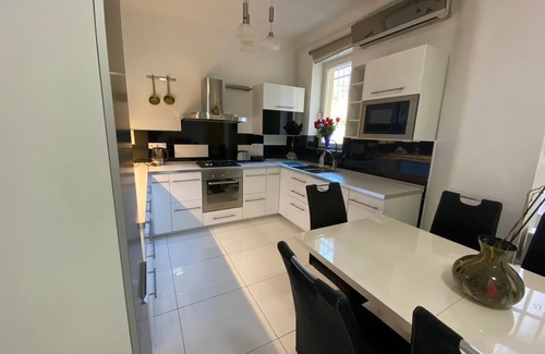 Tisztviselotelep Apartamento | Apartamento 158m² en Budapest Balcón 2 baños Cocina moderna 30m metro