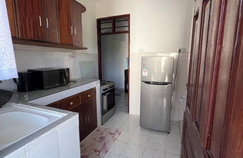 Mombasa Apartamento | Spacious 1bedroom apartment in Nyali Mombasa /hotshower/washing machine /wifi