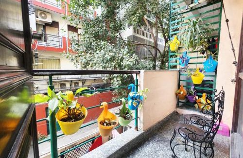 Greater Kailash Apartamento | Spacious 1BHK Prime Location with 2 restrooms 5
