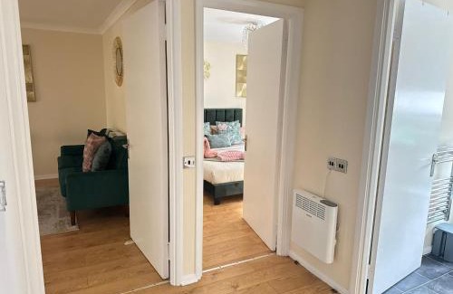Leith Apartamento | Spacious 1BR Flat By Edinburgh City Centre