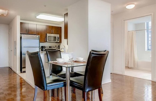 Hudson Exchange Apartamento | Spacious 1BR | Gym | Jersey City by GLS
