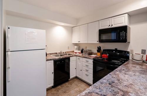 French Lick Villa | Spacious 1BR Unit w/ Kitchen, Outdoor Terrace & Free Parking!