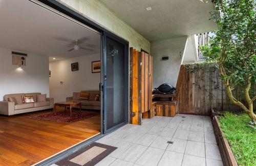 Randwick Apartamento | Spacious 2-Bed Retreat with BBQ & Courtyard