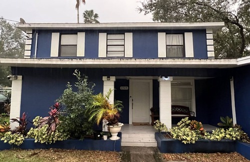 Plant City Casa | Spacious 2 bedroom 2 bathroom. 4 beds!