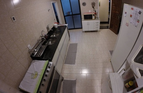Centro Apartamento | Amplio apto 2 habitaciones en el centro de Guarapari