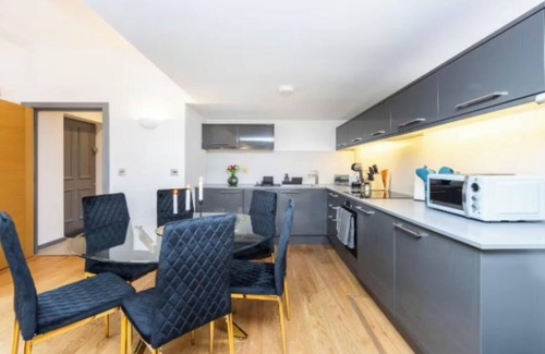 West Kensington Apartamento | Spacious 2-Bedroom Apartment Near West Kensington Station