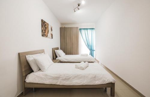 Kalkara Apartamento | Spacious 2 bedroom apartment