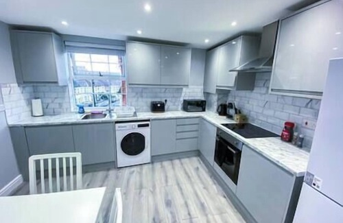 Harringay Apartamento | Spacious 2-Bedroom Flat / London - F3