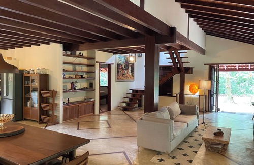 Marau Casa | Spacious 2-bedroom house with AC, WiFi in peaceful Maraú