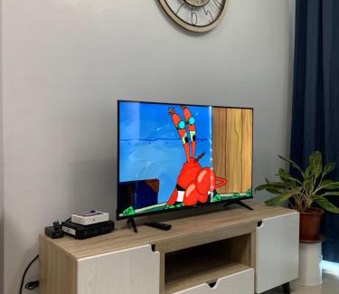 Cagayan de Oro Apartamento | Spacious 2-bedroom condo,Wifi,Netflix,Free Parking
