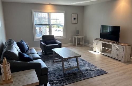 Canandaigua Condominio | Spacious 2 bedroom on Canandaigua Lake