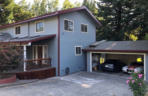 Forestville Casa | Spacious 2-bedroom wine country home with lovely outdoor spaces.
