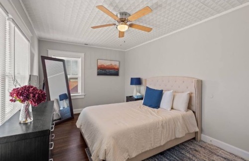 Riverview Apartamento | Spacious 2 Bedroom 10 minutes from downtown Kansas City