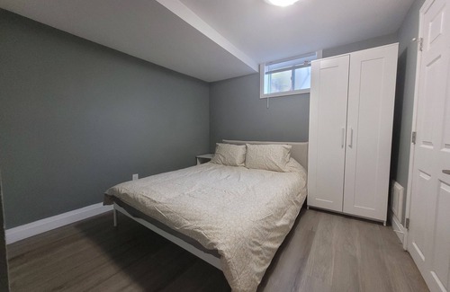 Durham Region Casa | Spacious 2-BR Basement Apartment in Oshawa