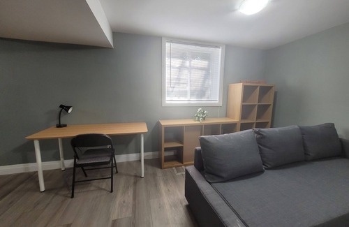 Durham Region Casa | Spacious 2-BR Basement Apartment in Oshawa