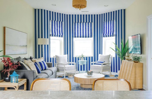 Uptown Apartamento | ❤️ ¡Apartamento luminoso para grupos grandes! ¡Estacionamiento gratis!