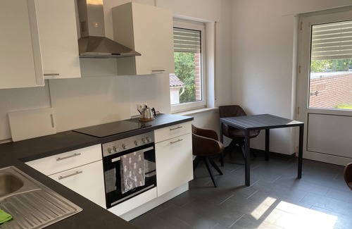 Wildeshausen Apartamento | Spacious 2-room apartment on the first floor with sun terrace