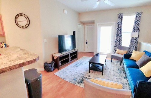 Huntsville Apartamento | Spacious 2bd apt in South Huntsville, close to Redstone Arsenal & downtown!!
