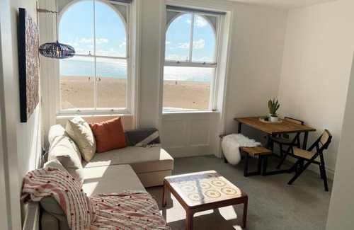 Hythe Apartamento | Spacious 2BD Flat With Stunning Views Folkestone