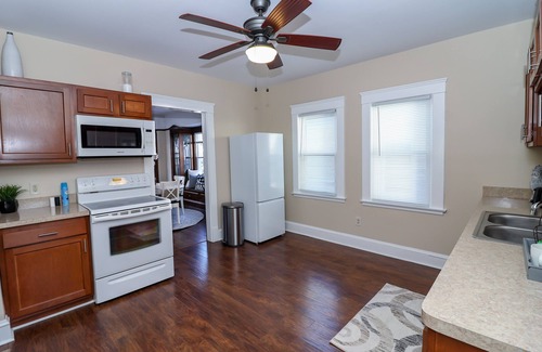Lakewood Apartamento | Spacious 2Bd Ideal for Traveling Professionals!