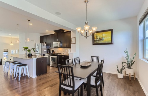 Louisville Casa | Spacious 2BDR Modern Townhome in Louisville