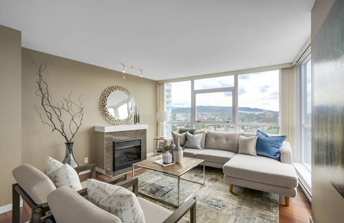 Burnaby Apartamento | Spacious 2Bed/2Bath near Brentwood