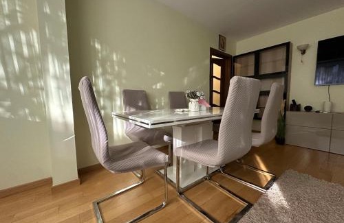 Drumul Taberei Apartamento | Spacious 2Bedroom -Living Room Apartament Comfort