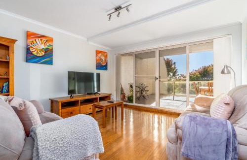 Narrabundah Apartamento | Spacious 2BR APT Panoramic Views Central Location - Hosted by CanStay