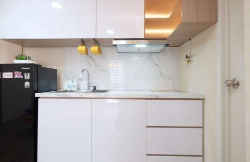 Java Apartamento | Spacious 2BR Combined Tokyo Riverside PIK 2 Apartment By Travelio