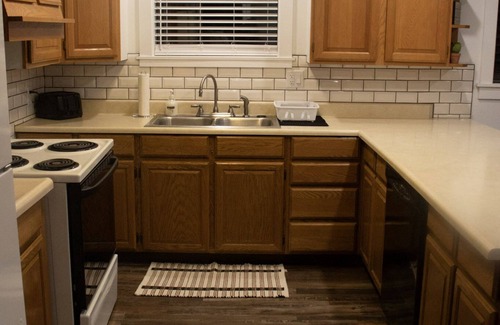 Salina Casa | Spacious 2BR Home, Sleeps 6, Renovated, Rural Retreat