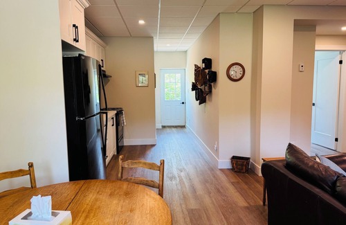 Burk's Falls Apartamento | Spacious 2BR Retreat in Nature