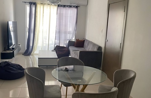 Santo Domingo Este Apartamento | Spacious 3-bedroom apartment with AC, WiFi in awesome Santo Domingo Este