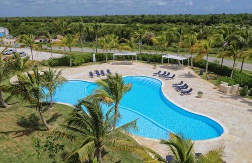 Punta Cana Apartamento | Spacious 3 BDR fully-equipped condo with pool and golf view