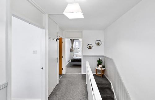 Haggerston Apartamento | Spacious 3-Bed Apt near Shoreditch with Parking
