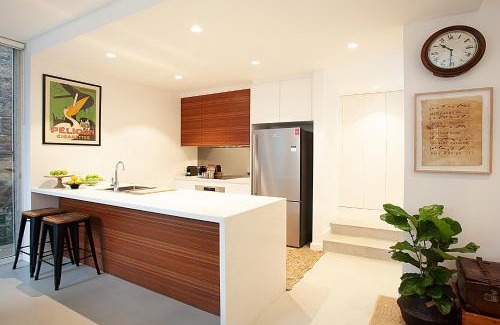 Balmain Casa | Spacious 3-Bed Family House with Courtyard